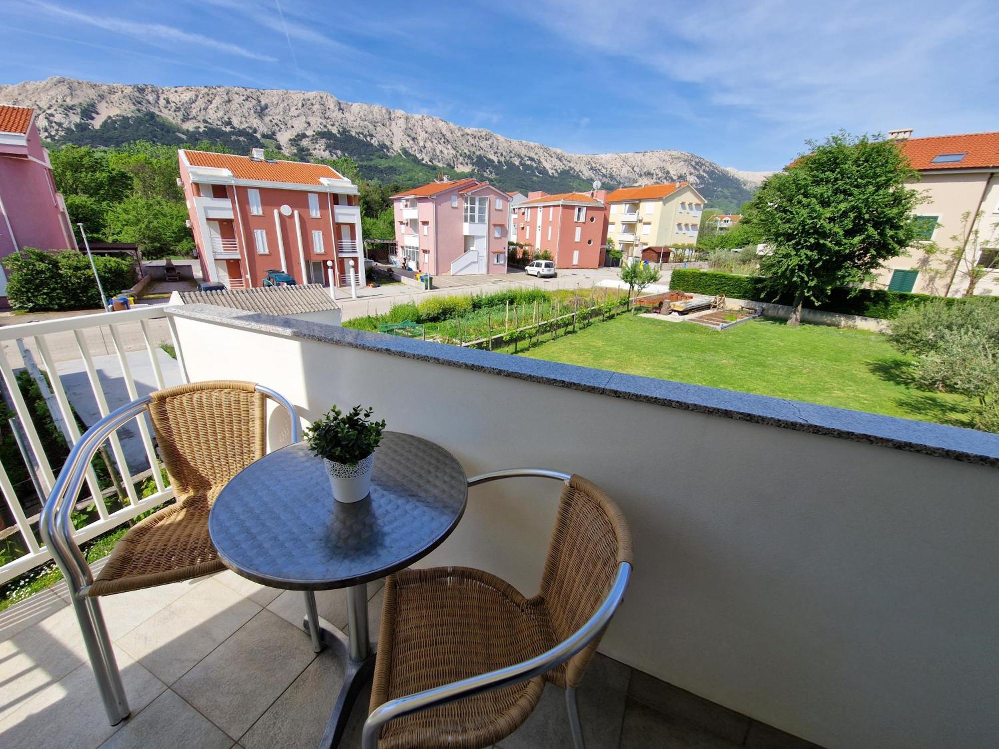 Apartments Josipa Baska  Ngoại thất bức ảnh