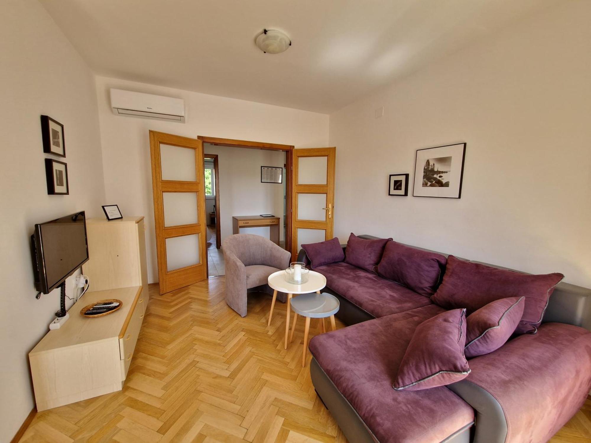 Apartments Josipa Baska  Ngoại thất bức ảnh